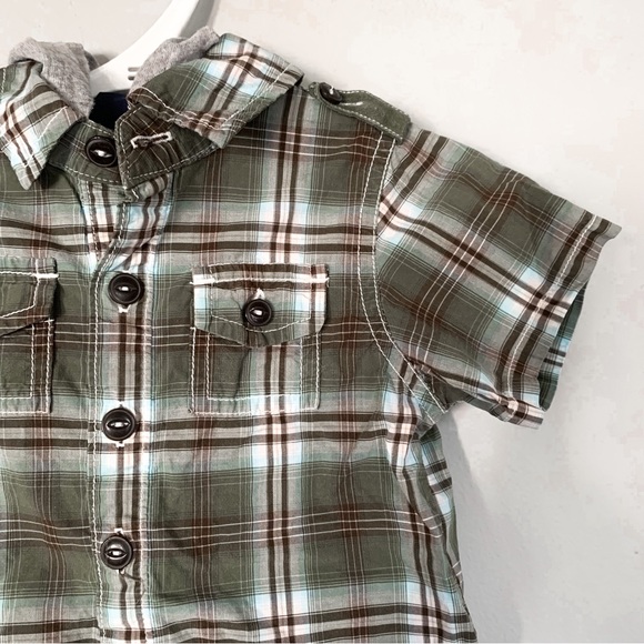 GAP • Plaid Hooded Romper - Picture 4 of 6